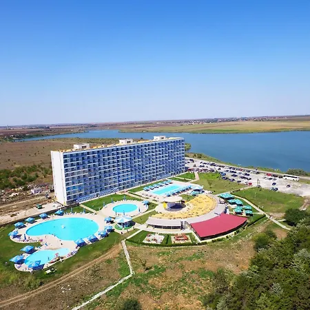 Lucian Douăzeci şi Trei August