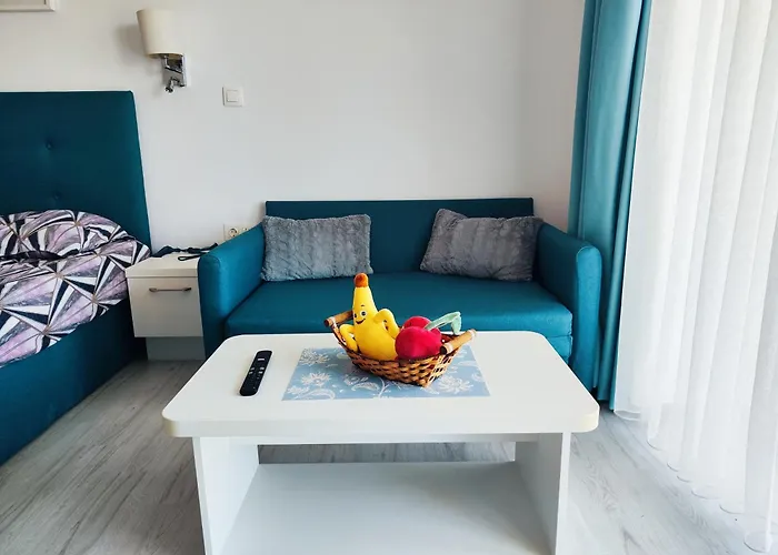 Lucian Apartamento Douăzeci şi Trei August