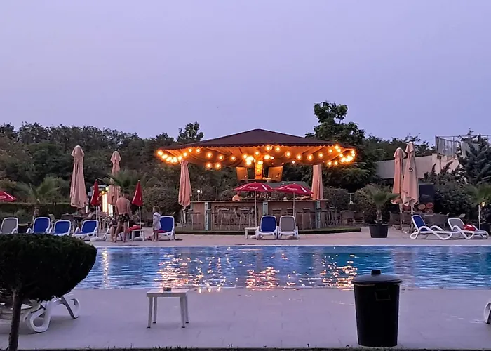 Lucian 公寓 Douăzeci şi Trei August